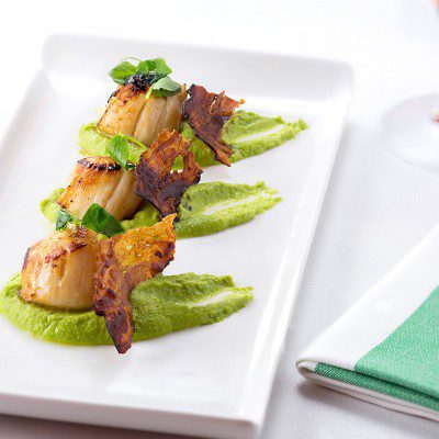 Hand-Dived Scottish Scallops with Garlic & Parsley Butter